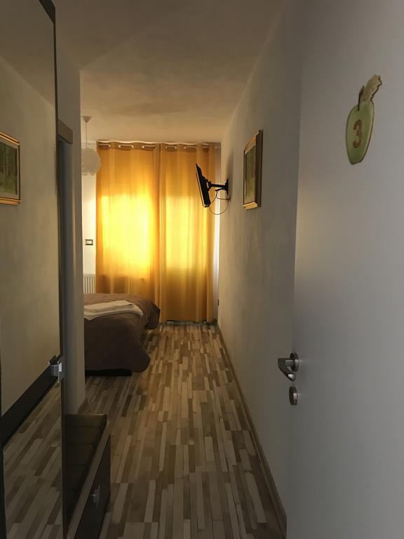 Livada Cu Meri 3* Căpăţîneni-Ungureni