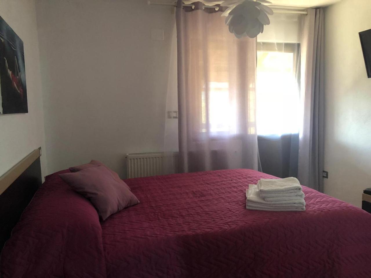 Livada Cu Meri 3* Căpăţîneni-Ungureni